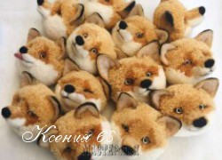 Ксения 68 - Броши из помпонов с элементами валяния в виде головы животных